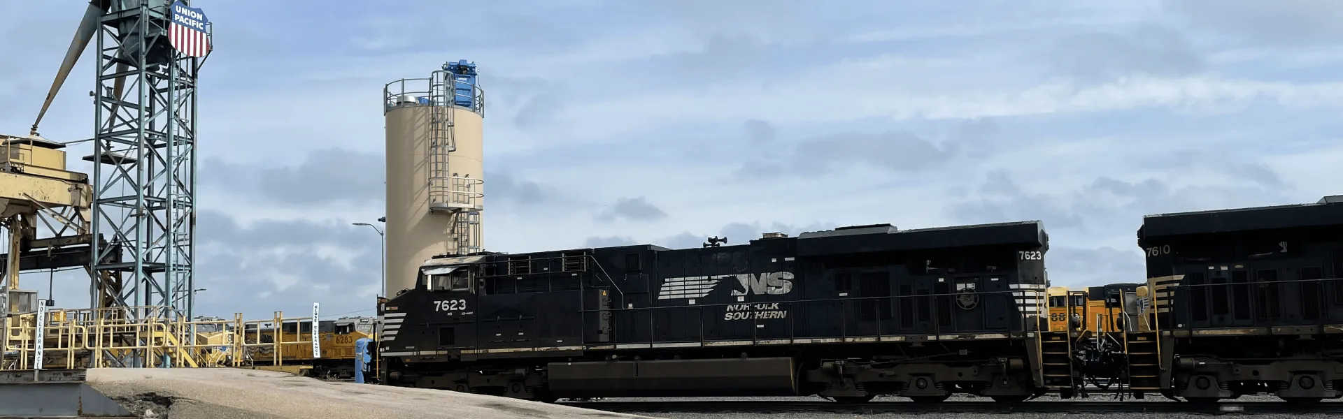 NS